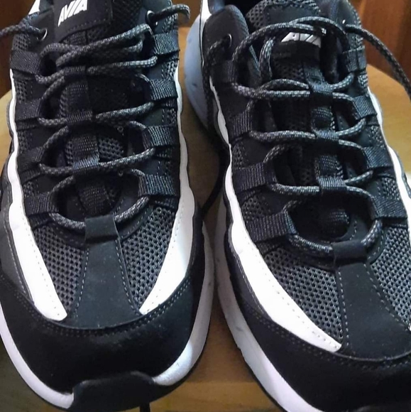 New Avia Enduropro Comfort Lightweight Mens Athletic shoes size 10 Very Nice! - Picture 5 of 9